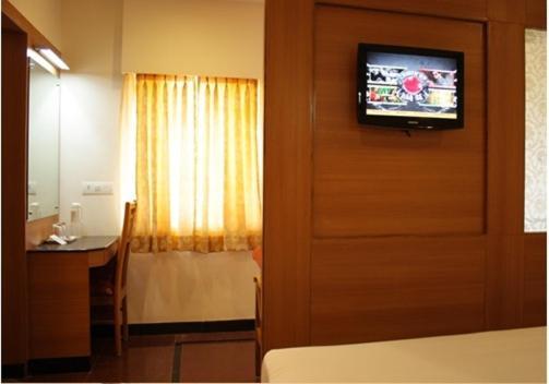 Malles Manotaa Chennai Exterior photo